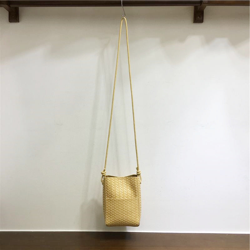 Cabinet Cell Soft Leather Woven Simple Women's Shoulder Bag