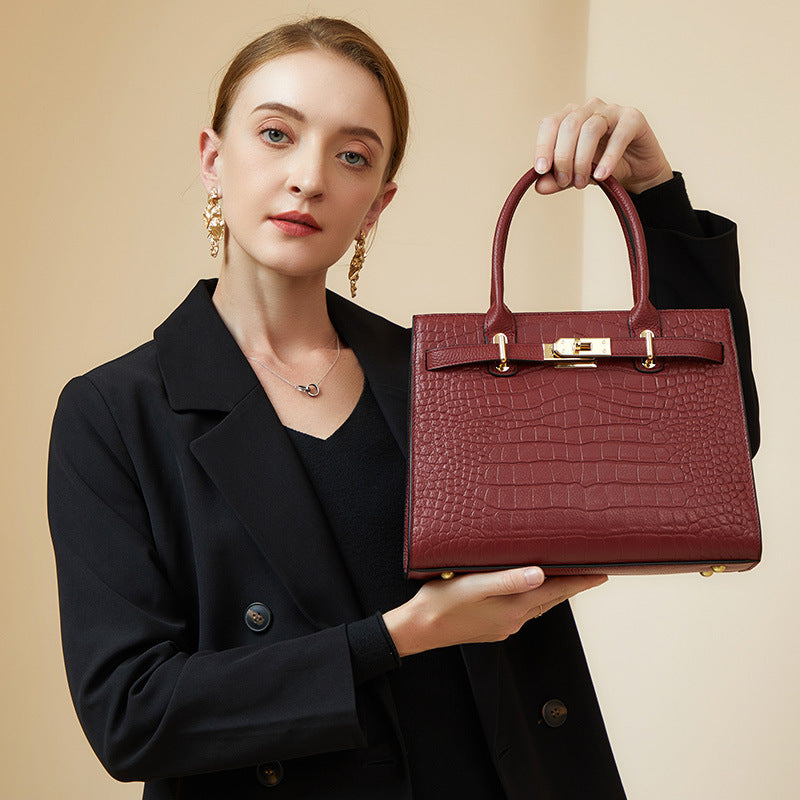 Women's Summer Fashion Large Capacity Genuine Leather Women's Handbag