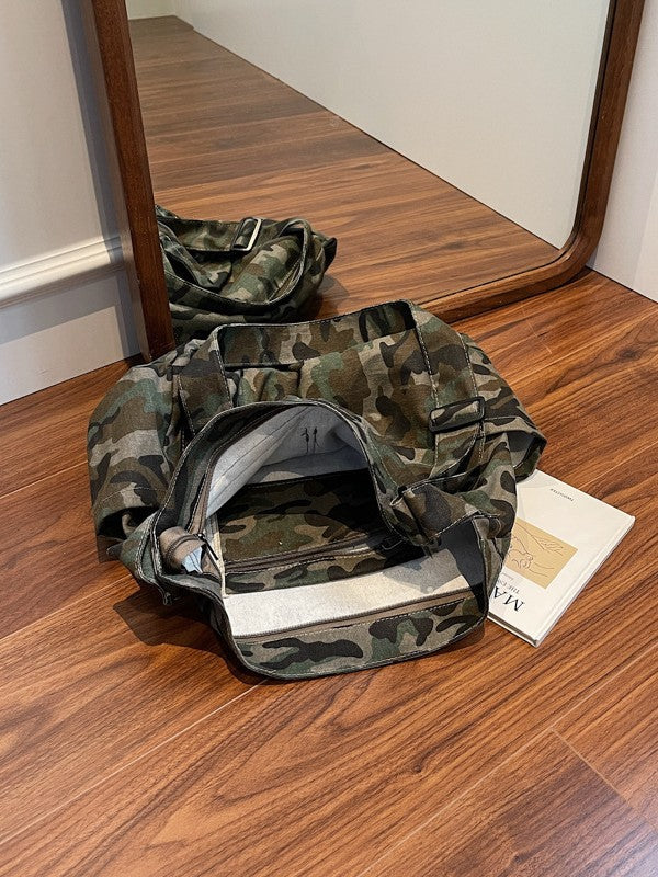 Style Washed Old Large Capacity Canvas Simple Camouflage For Men's Messenger Bag