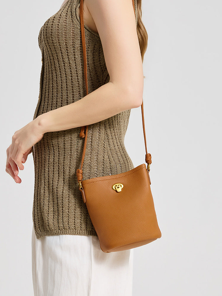 Women's Korean Style Mini Genuine Leather Mobile First Layer Women's Messenger Bag