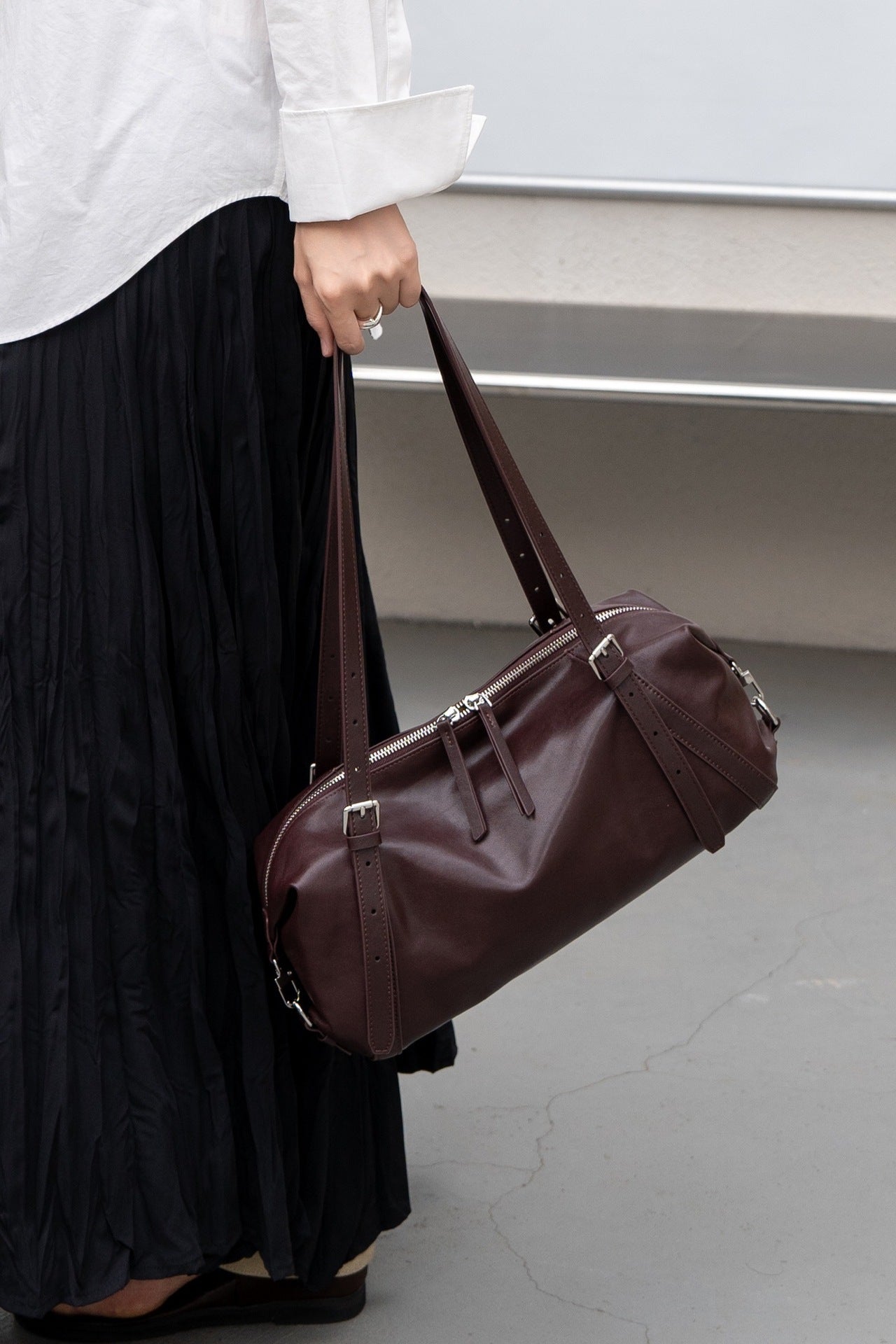 Design Vegetable Tanning Leather Fashion Relaxed Retro Baguette Large Capacity Bags