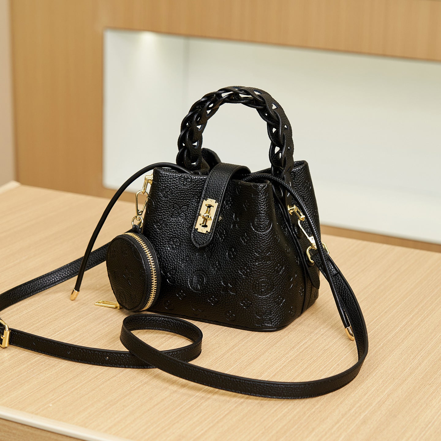 Basket Summer Portable Fashion Texture Embossed Bucket Bag
