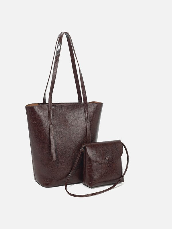 Women's Large Capacity Fashion Commuter Leather Retro Bucket Bag
