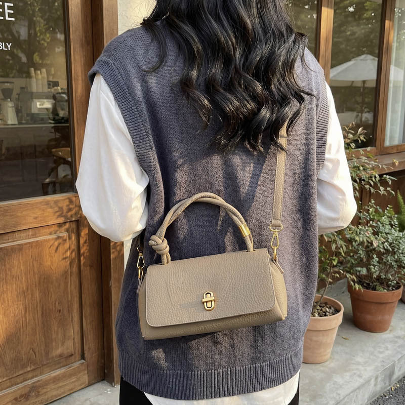 Women's Affordable Luxury Fashion High-grade Minority Women's Shoulder Bag