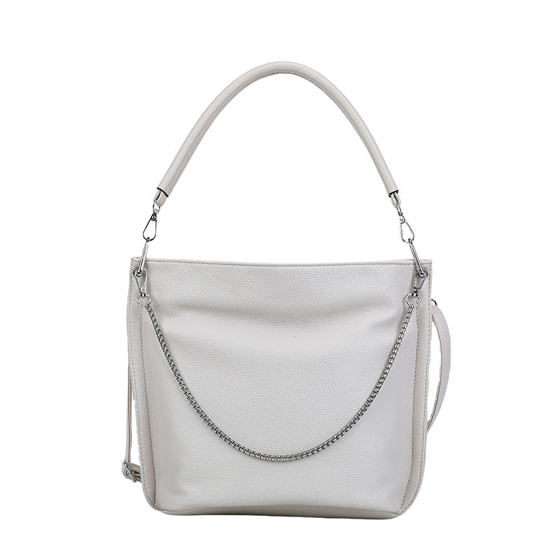 Women's Underarm Large Capacity Fashion High-grade Chain Women's Shoulder Bag