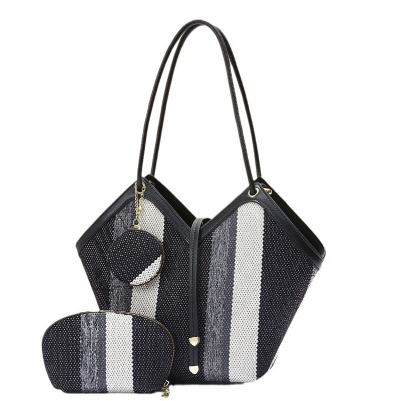 Women's Large Capacity Fashion Trend Atmosphere Shoulder Bags
