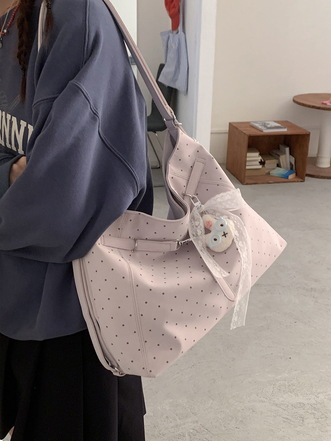 Women's Korean Underarm Commuter Polka Dot Tote Bag
