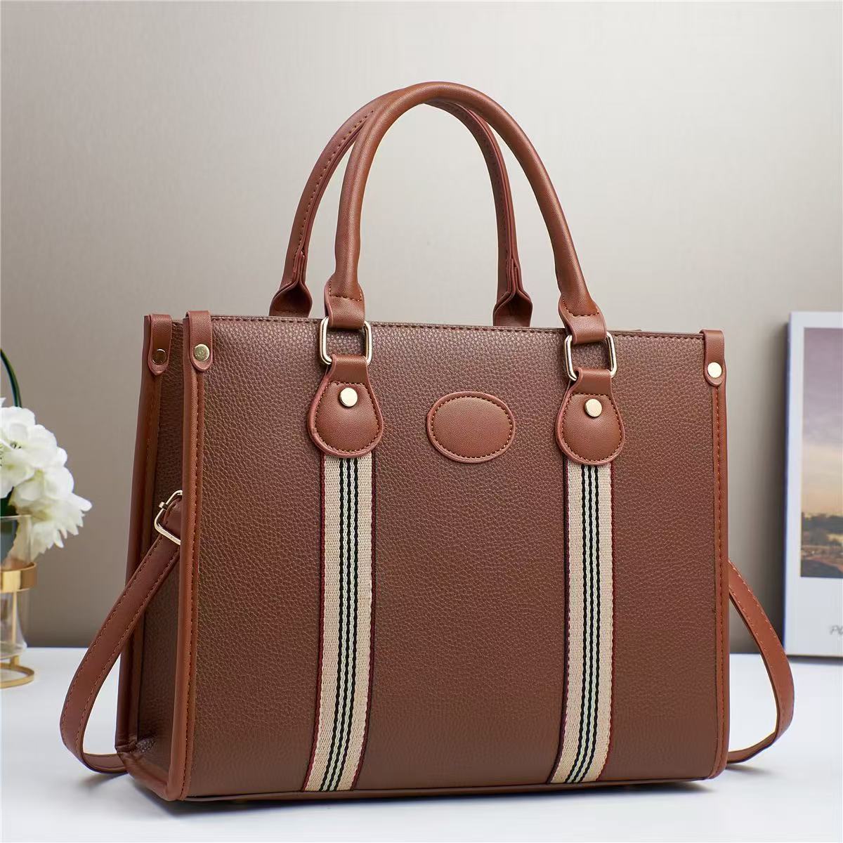 Women's Mom Fashionable Elegant Large Capacity Textured Tote Bag
