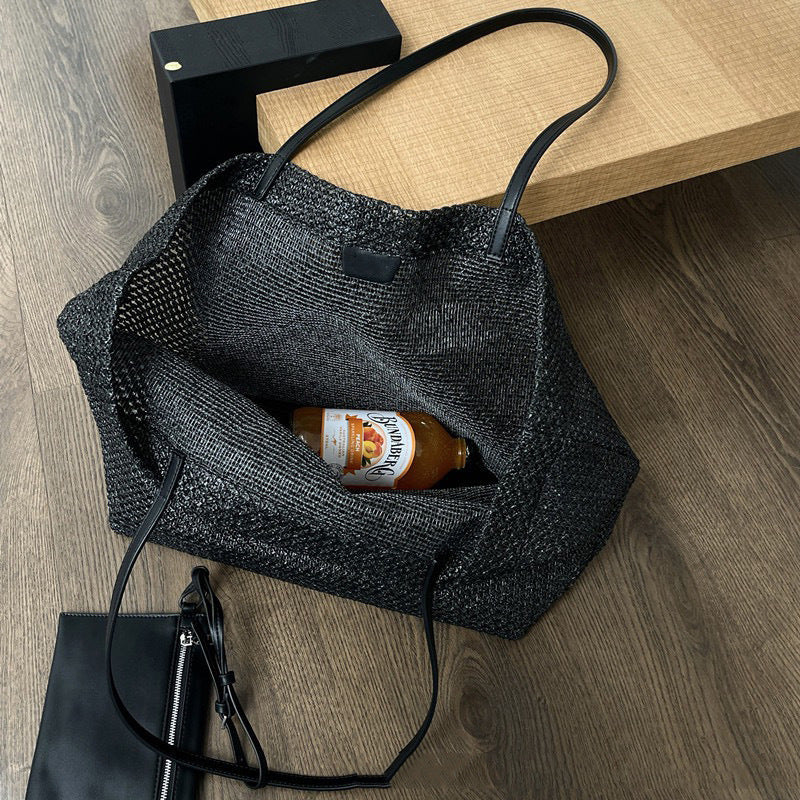 Women's Black Cut-out Woven Niche Idle Style Versatile Large Capacity Tote Bag