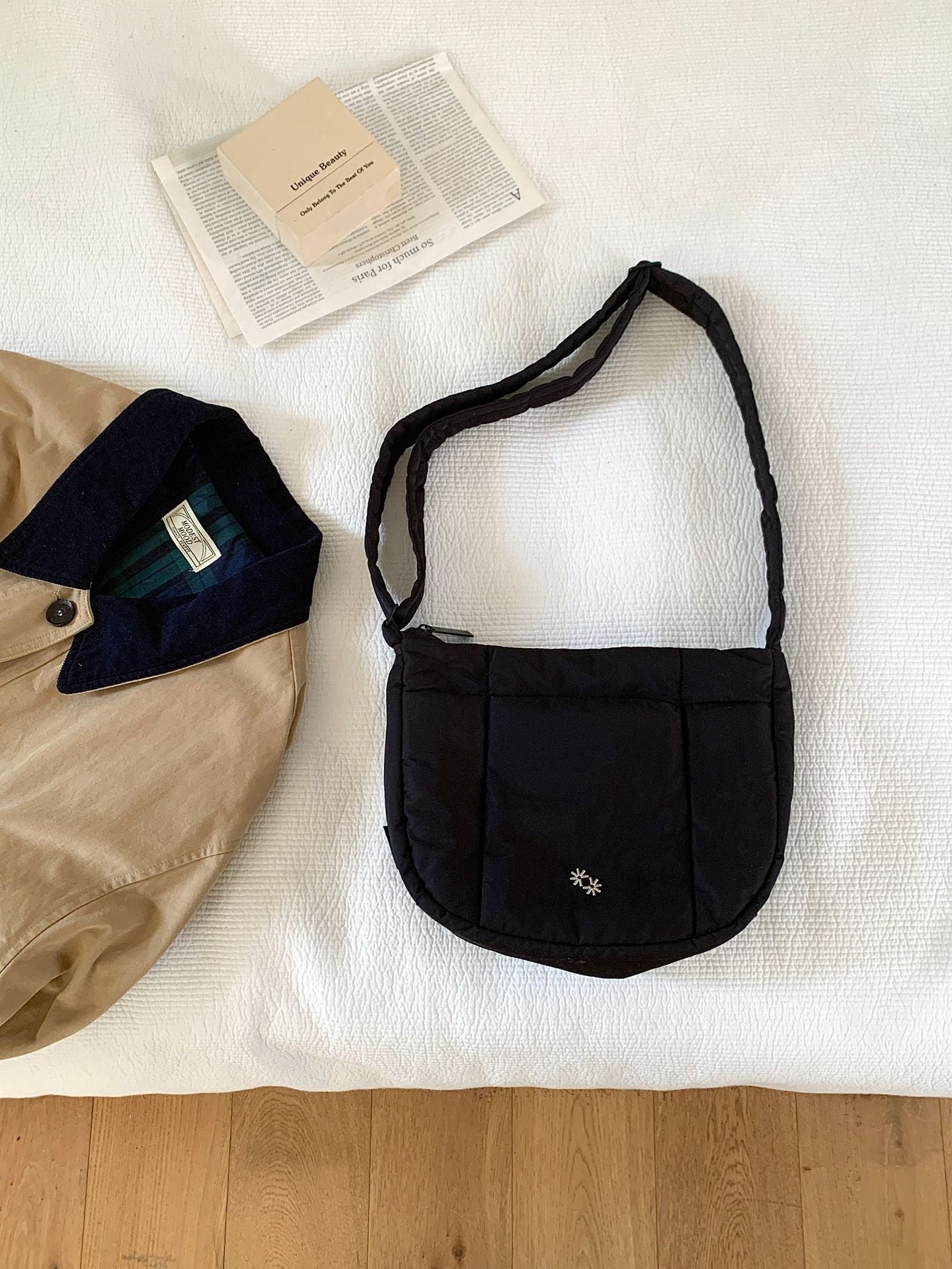 Women's Korean Style Idle Nylon Cloth Dumpling Shoulder Bags