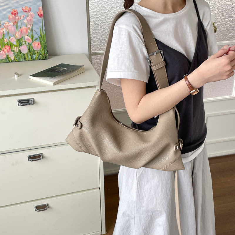 Women's Retro Soft Leather Large Capacity Fashion Simple Leisure Commute Women's Shoulder Bag