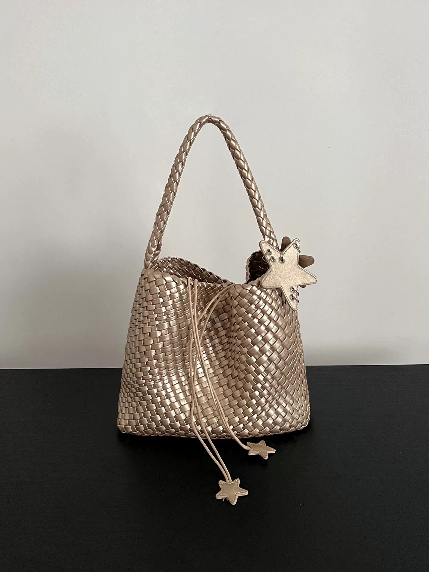 Women's Gun Champagne Hand-woven Large Capacity High-grade Tote Bag
