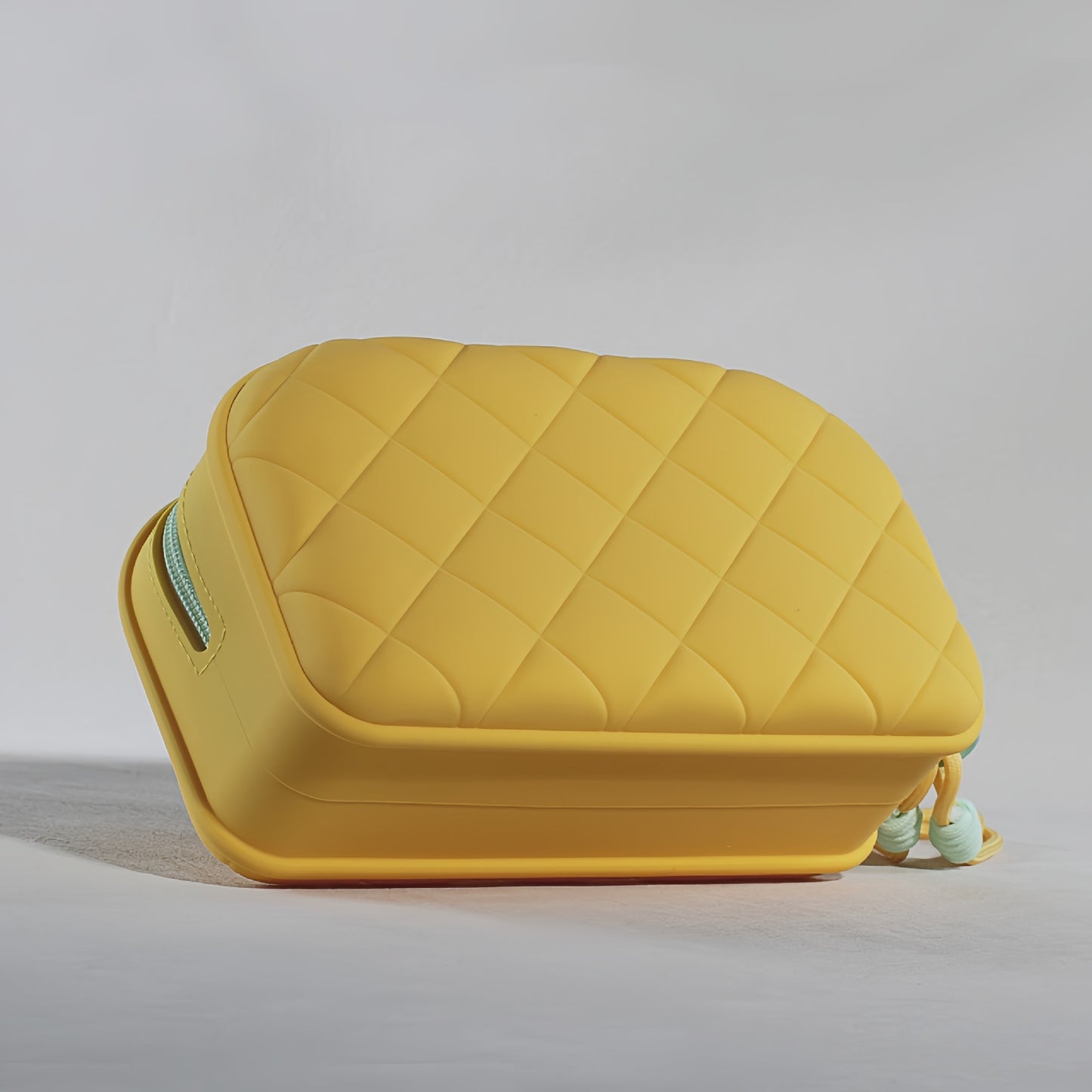 Large Capacity Waterproof Cosmetics Silicone Buggy Wash Diamond Plaid Makeup Bag
