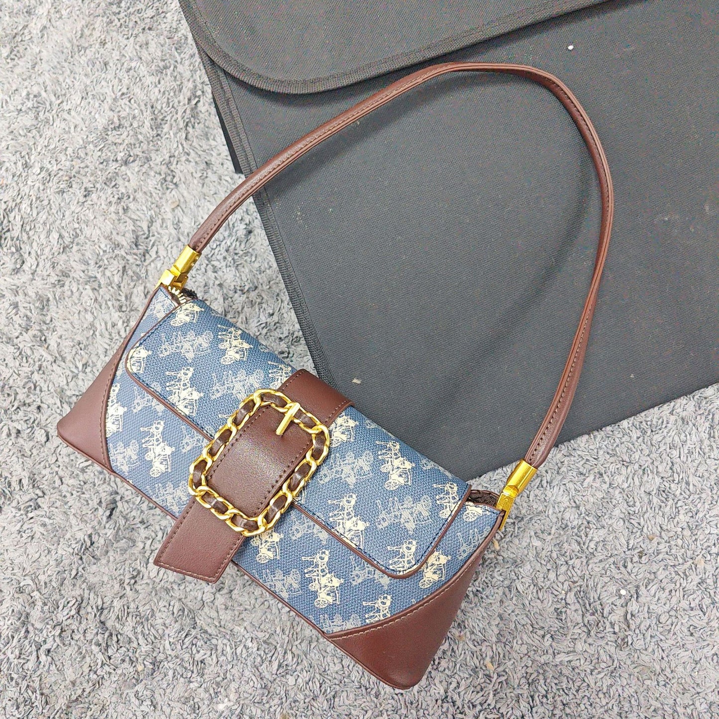 Women's Versatile High-grade Retro Baguette For Minority Bags