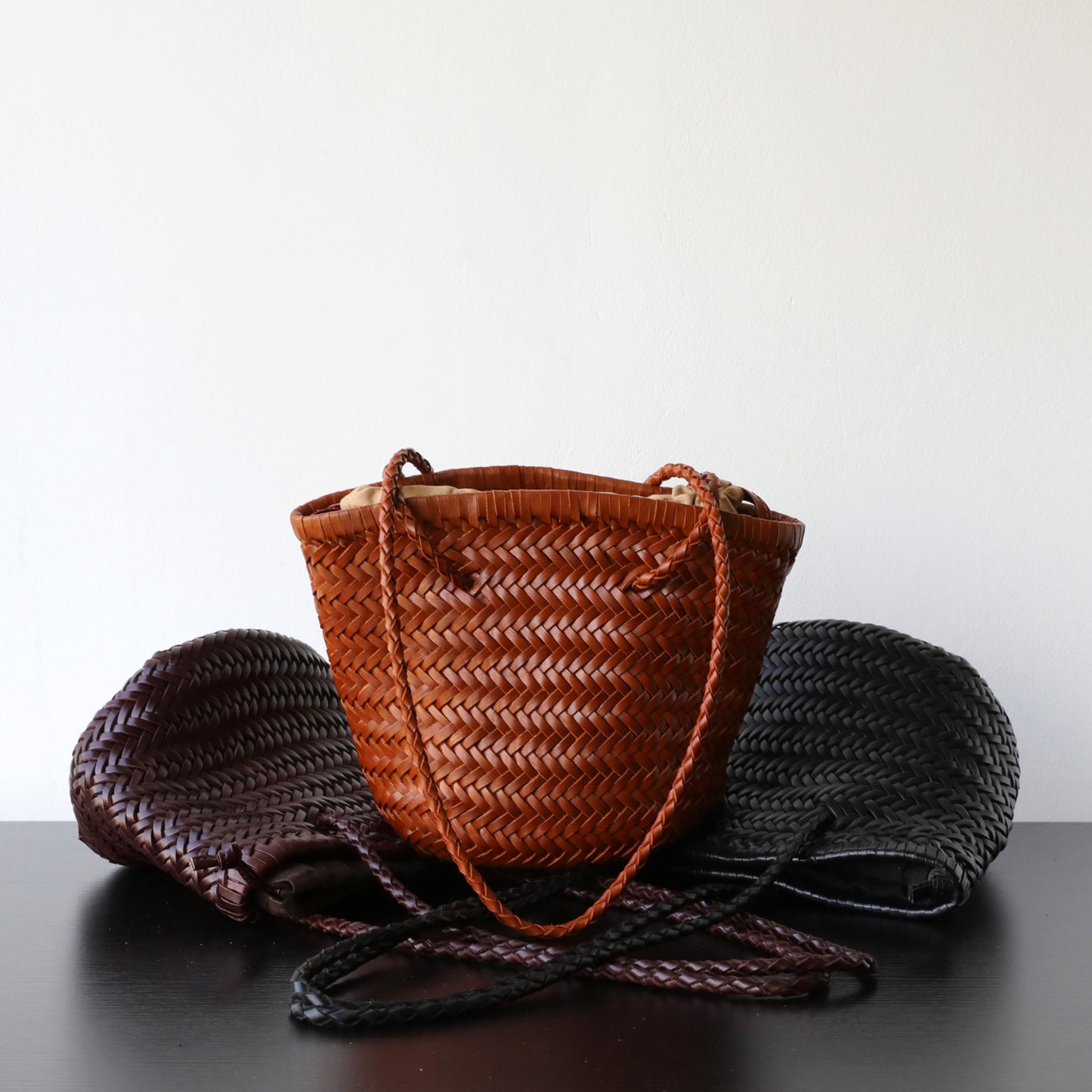 Women's Luxury French Retro First Layer Cowhide Hand-woven Vegetable Basket Genuine Bags