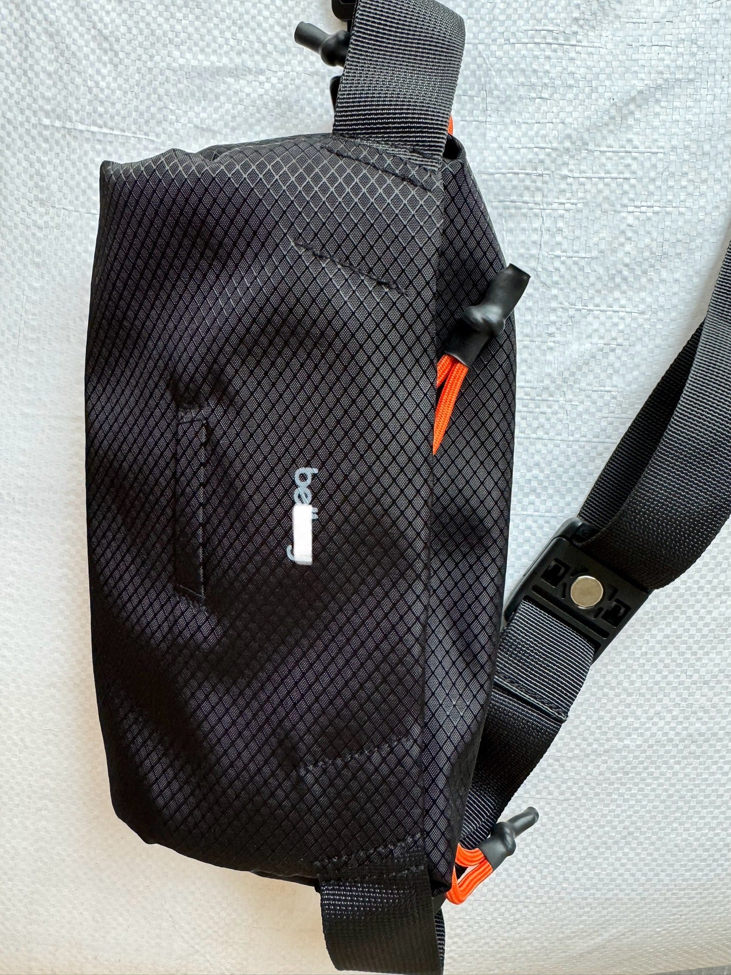 Creative Riding Function Magnetic Waterproof Australian Leisure Backpack