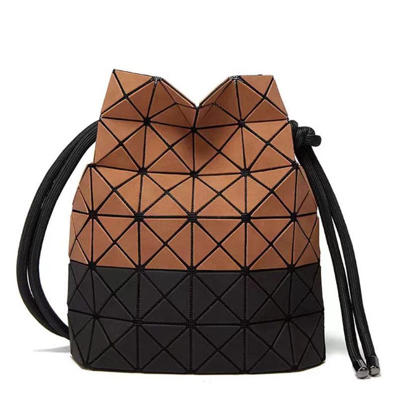 Women's House Drawstring Geometric Cutting Piece Type Large Bucket Bag