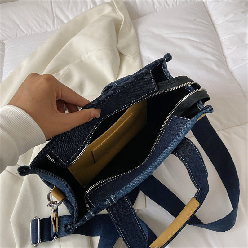 Women's Canvas Fashionable Fashion Portable Large Capacity Women's Messenger Bag