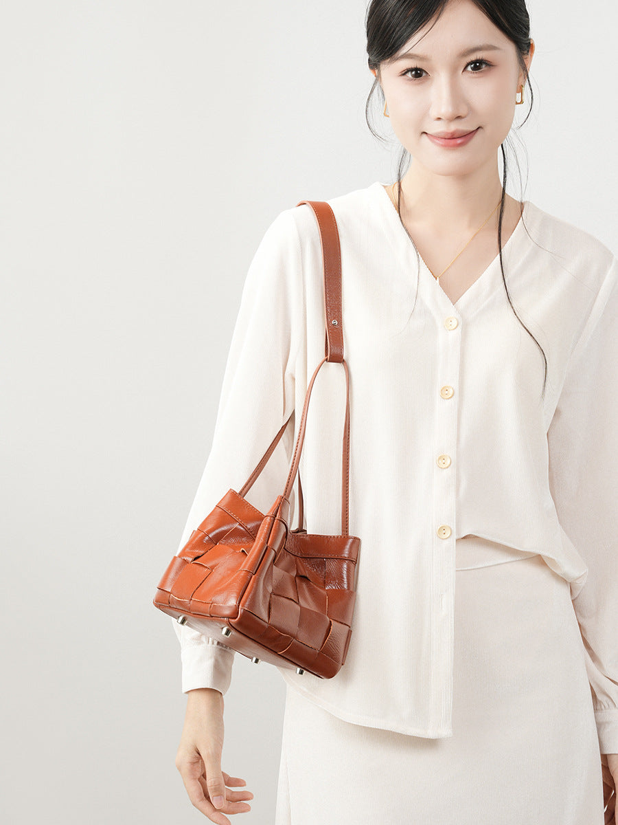 Women's Cowhide Hand-woven High-grade Genuine Leather Vegetable Women's Handbag