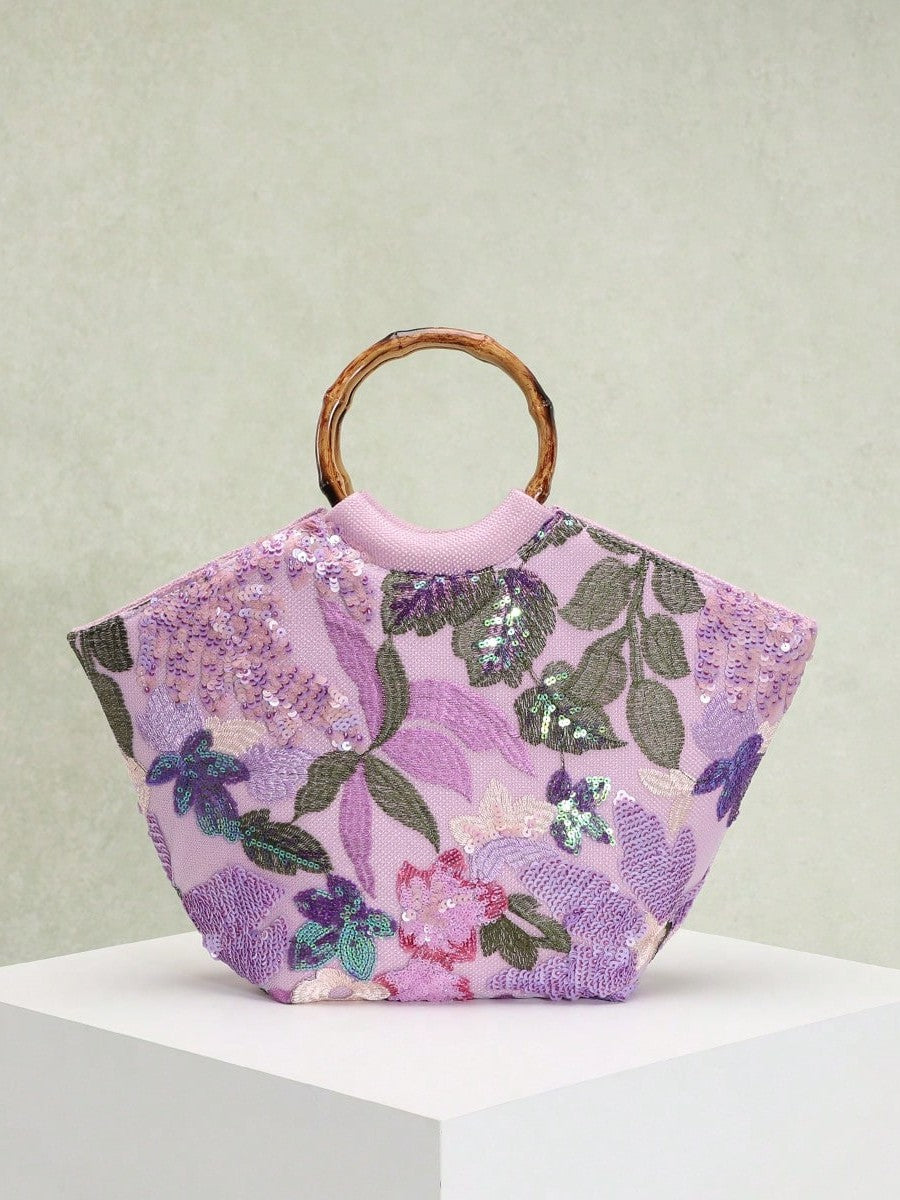 Women's Seaside Vacation Style Embroidered Three-dimensional Applique Sequined Flower Bamboo Tote Bag
