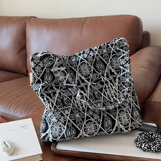 Women's Cloth Artistic Retro Handmade Designer Embroidered Shoulder Bags
