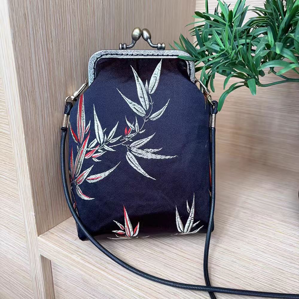 Women's Handmade Chinese Style Cheongsam Skirt Vintage Change Frame Purses