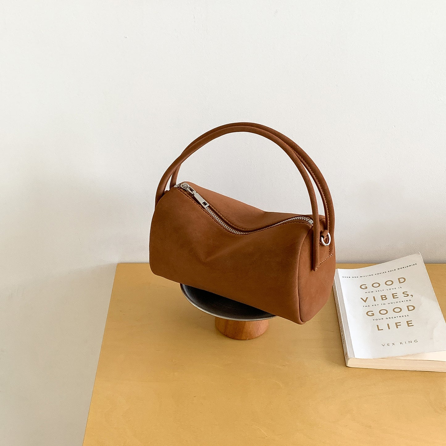 Women's Suede Pillow Niche High-grade Simple Versatile Bags