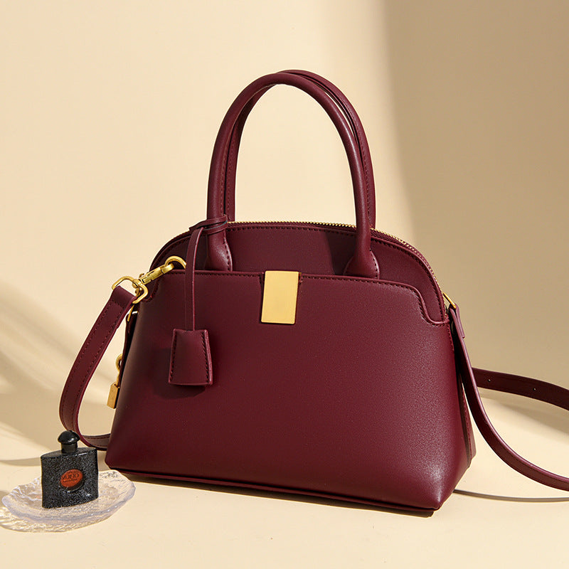 Women's Capacity Retro Commuter High-grade Fashion Shell Women's Shoulder Bag