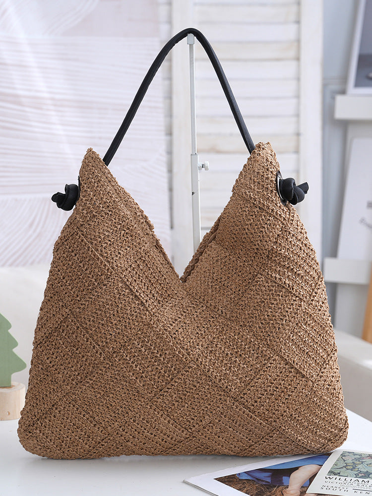 Women's Texture Handmade Straw Idle Style Holiday Leisure Women's Shoulder Bag
