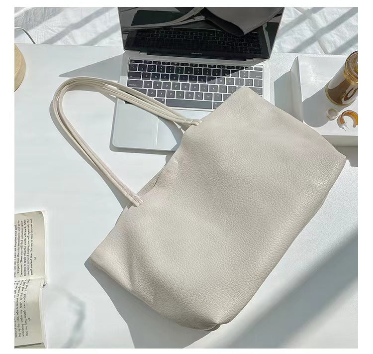 Fashion Simple Hand-held Female Trendy Commuter Shoulder Bags