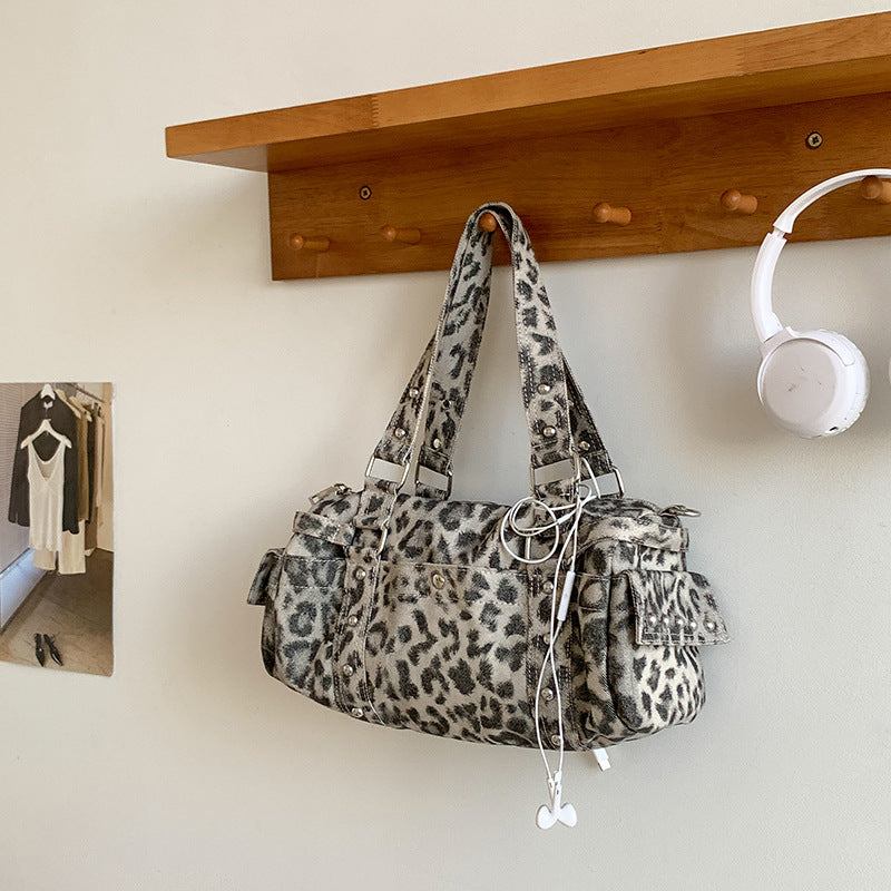 Niche Leopard Print Vintage Hot Large Capacity Fashion Underarm Bag