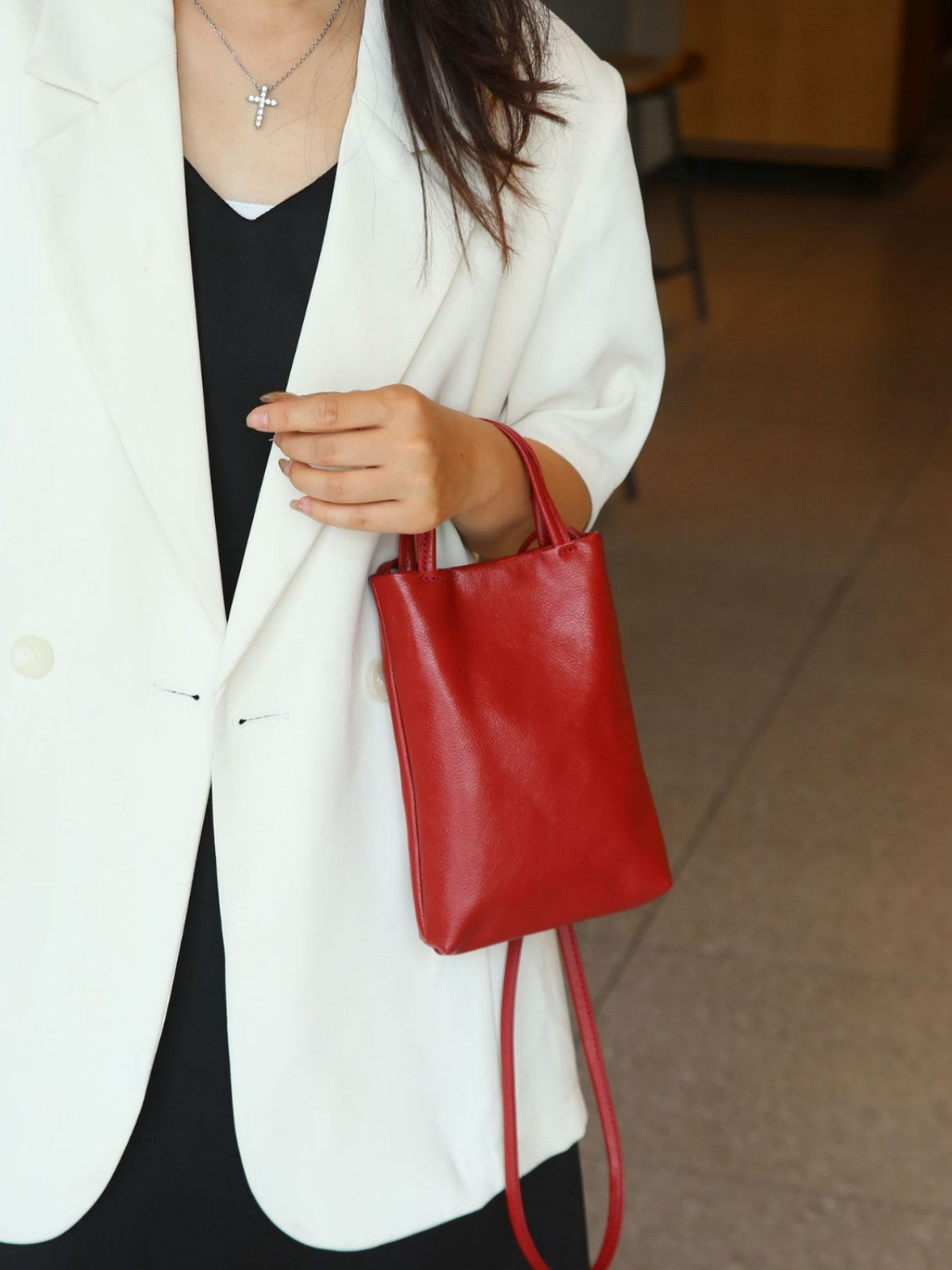 Women's Vegetable Tanned Leather Cow Long Simple Mobile Soft Retro Women's Messenger Bag
