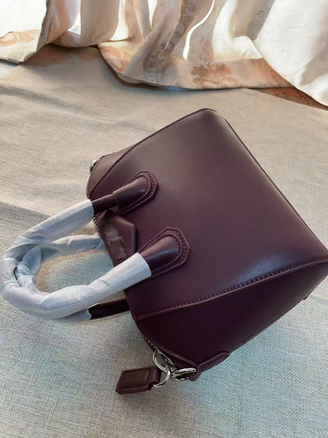 Women's Send Van Gogh Large Capacity Korean Women's Handbag