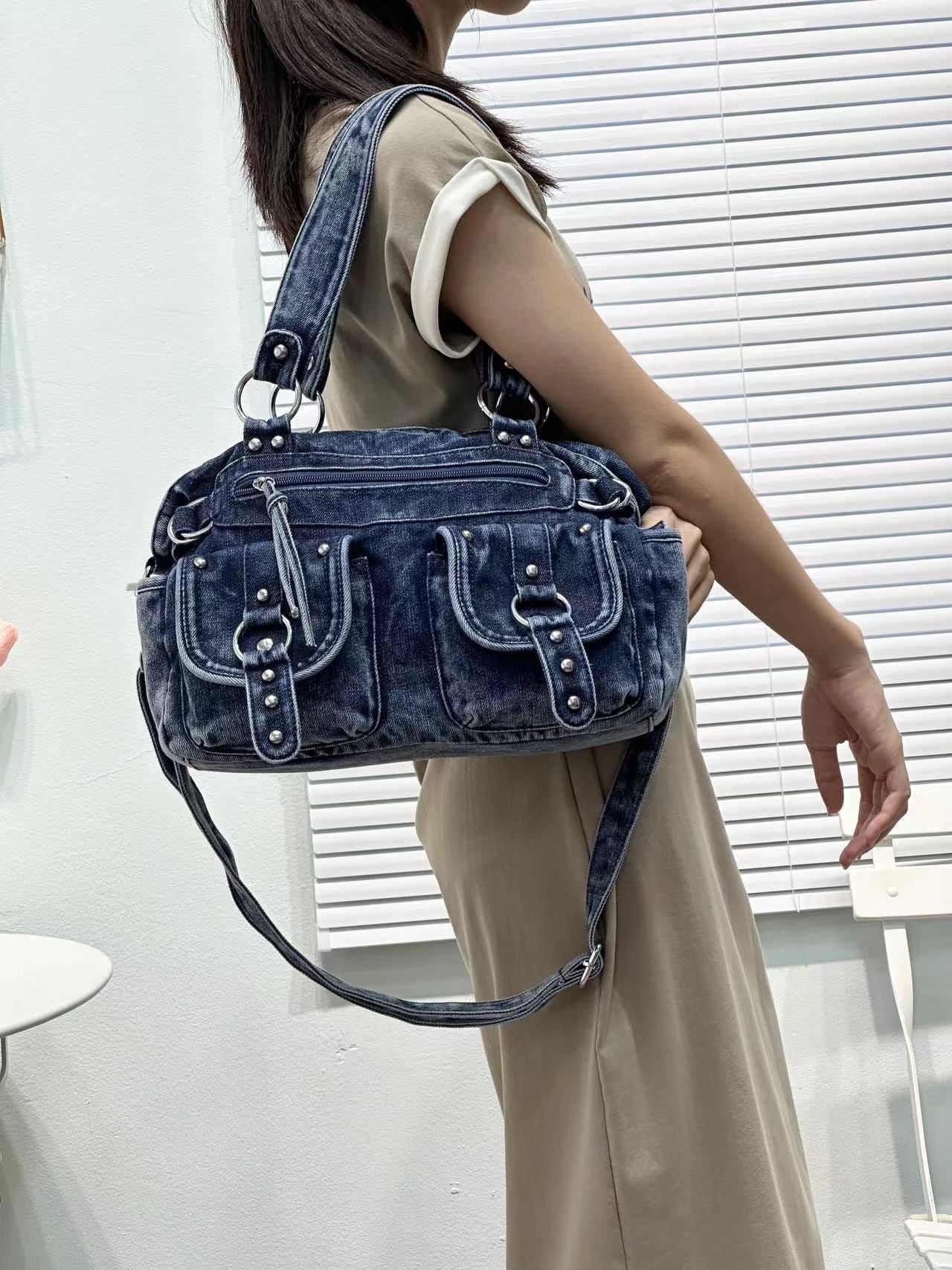 Women's Fashionable Retro Washed Punk Denim Trendy Women's Shoulder Bag