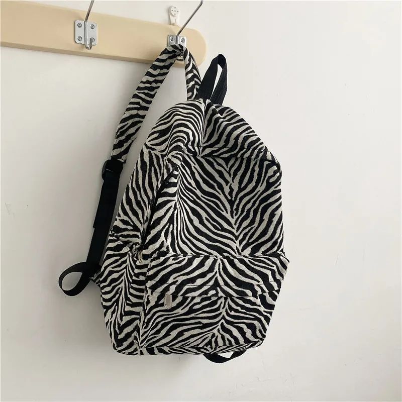 Large Capacity College Style Female Simple Leisure Backpack
