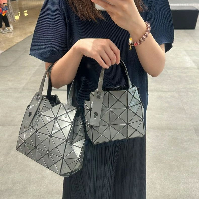 Women's March Hand Color Nail Diamond Box Geometric Rhombus Tote Bag