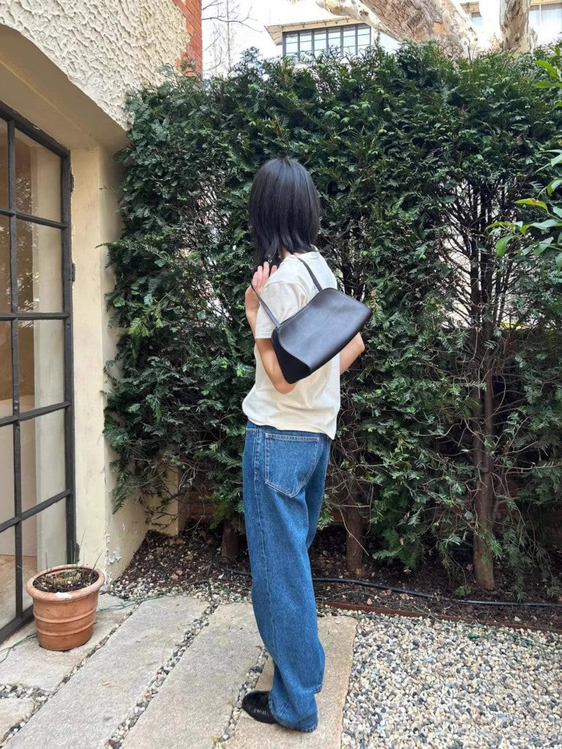 Women's Fashionable Soft Milk Drinking Calfskin Underarm Women's Messenger Bag