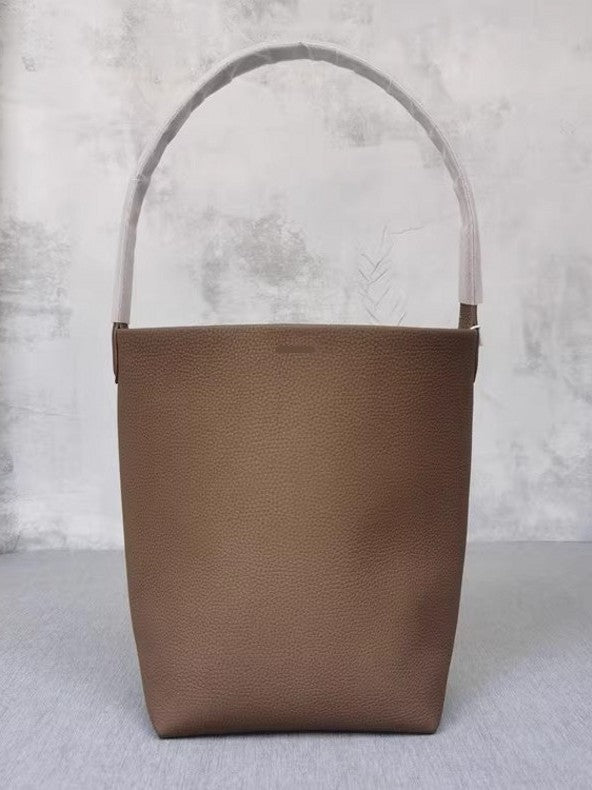 First Layer Cowhide Genuine Leather High-grade Fashion Commuting Bucket Bag