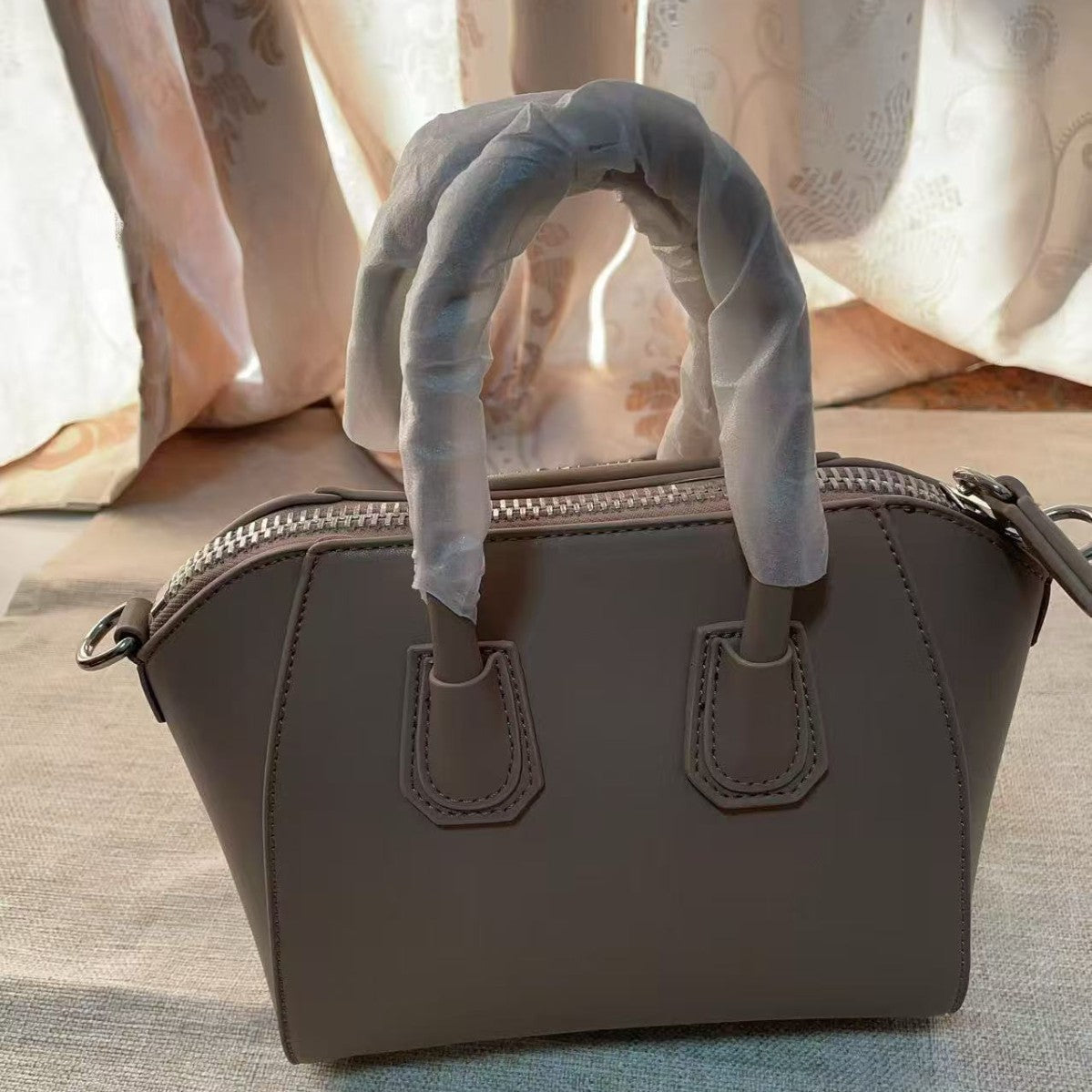 Women's Send Van Gogh Large Capacity Korean Women's Handbag