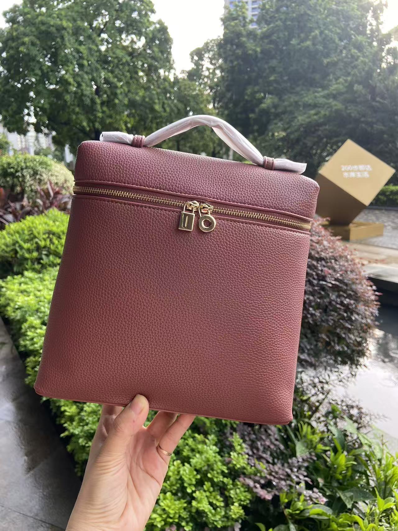 Women's Leather High Sense Design College Commuter Light Bags