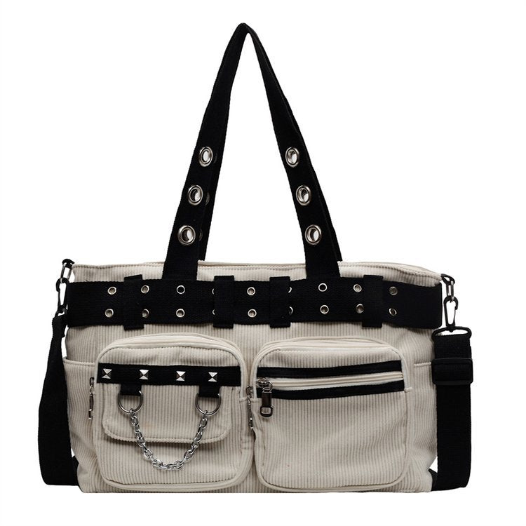 Women's Large Capacity Rivet Gothic Hot Style Rock Portable Women's Messenger Bag