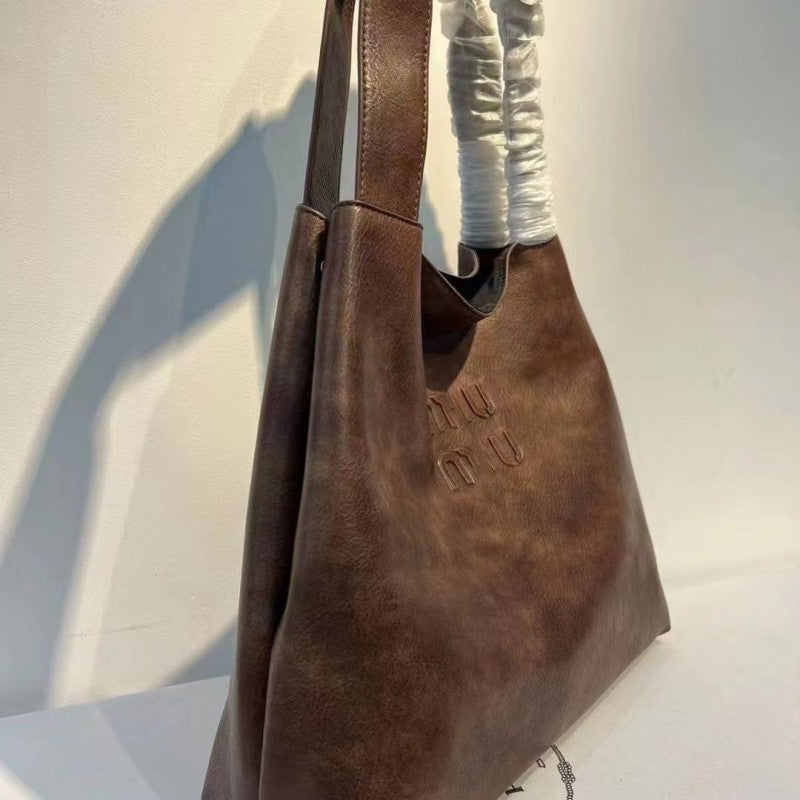 Women's Miao Large Fashion Capacity Portable Underarm Women's Messenger Bag