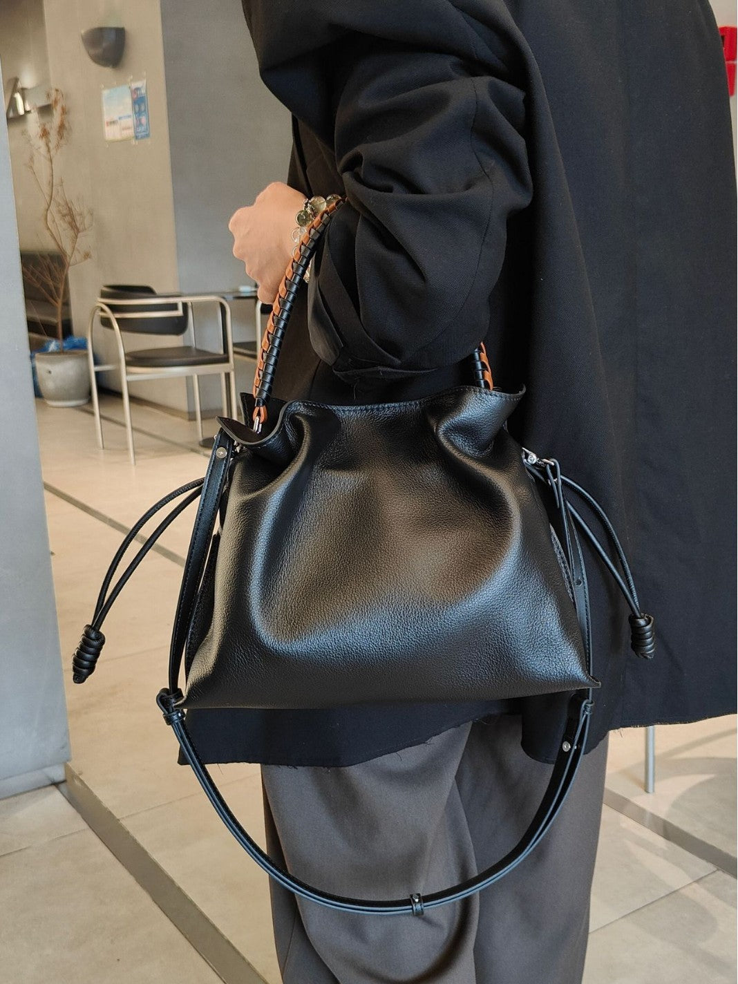 Women's Soft Simple First Layer Cowhide Woven Women's Handbag