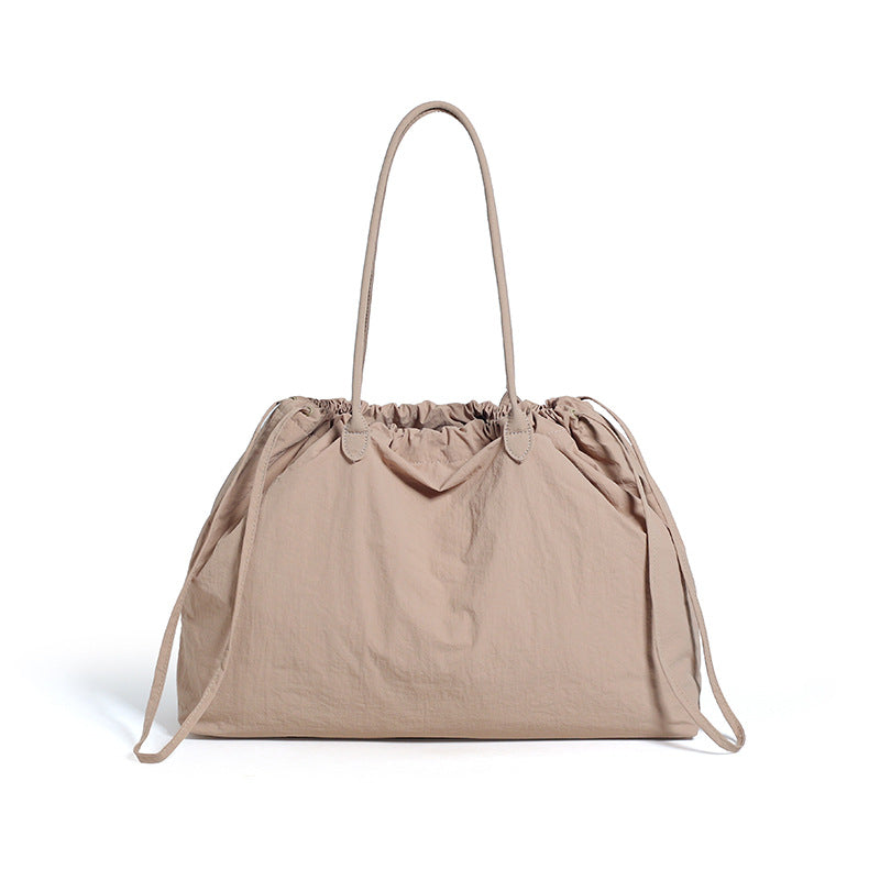 Large Capacity Nylon Lightweight Drawstring Pull String Commute Women's Shoulder Bag