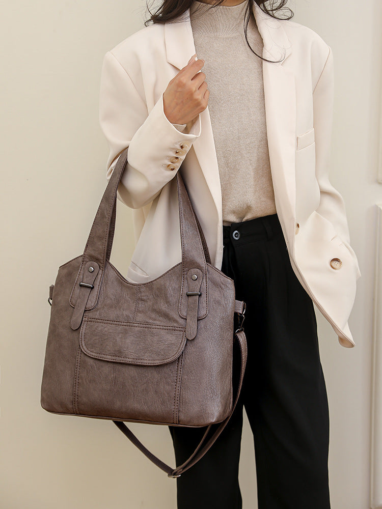 Women's Leather Textured Large Capacity Commuter Simple Retro Bags