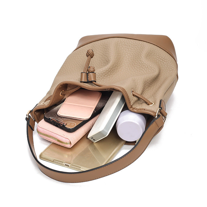 Women's Leather Lychee Pattern Drawstring Hanging Match Commuter Light Luxury Women's Messenger Bag