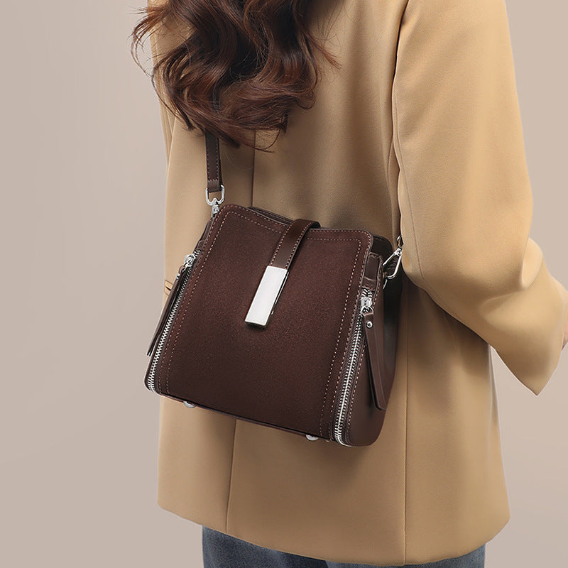 Women's Retro Frosted Flannel High-grade Portable Commuter Women's Messenger Bag