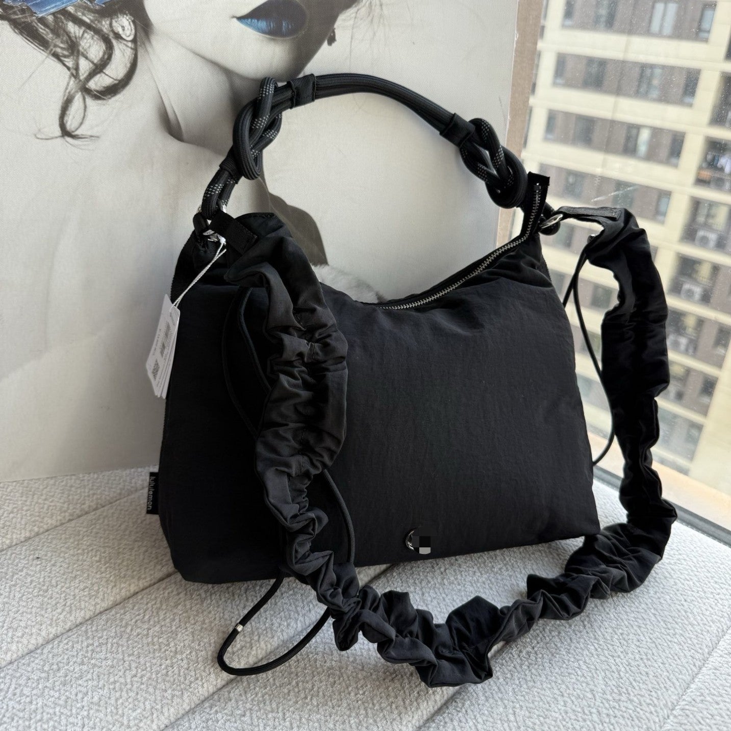Women's Sweet Large Intestine Twist Personality Nylon Women's Messenger Bag