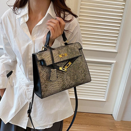 Women's Classic Fashion Kelly Snake Pattern African Women's Shoulder Bag