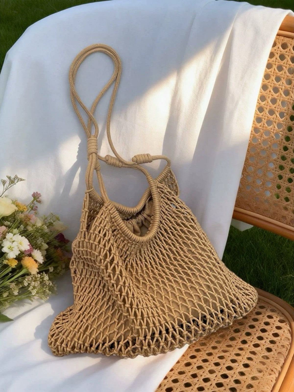 Women's Niche Lazy Large Capacity Handmade Vacation Weaving Style Tote Bag